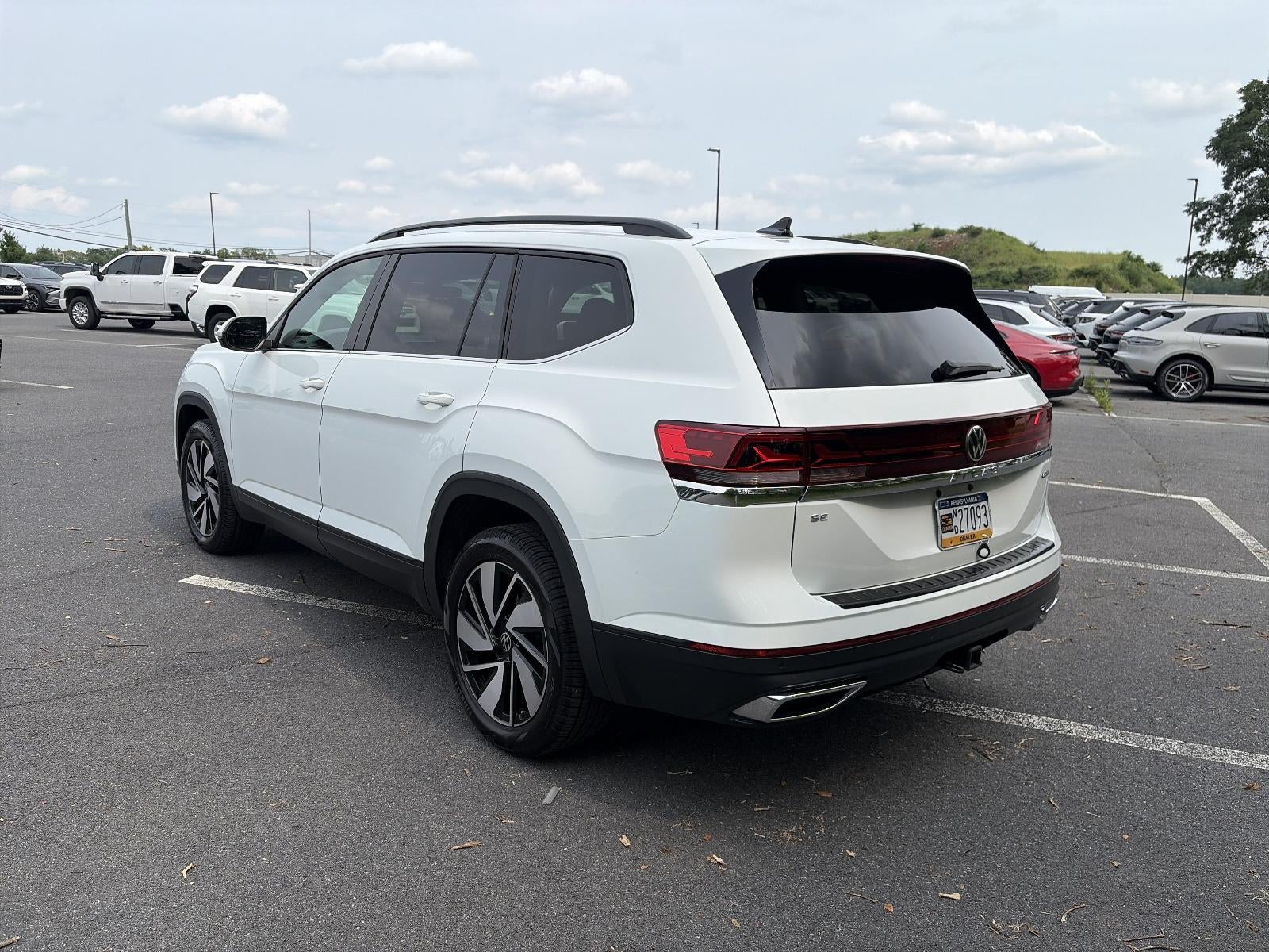 2024 Volkswagen Atlas 2.0T SE w/Technology 4MOTION