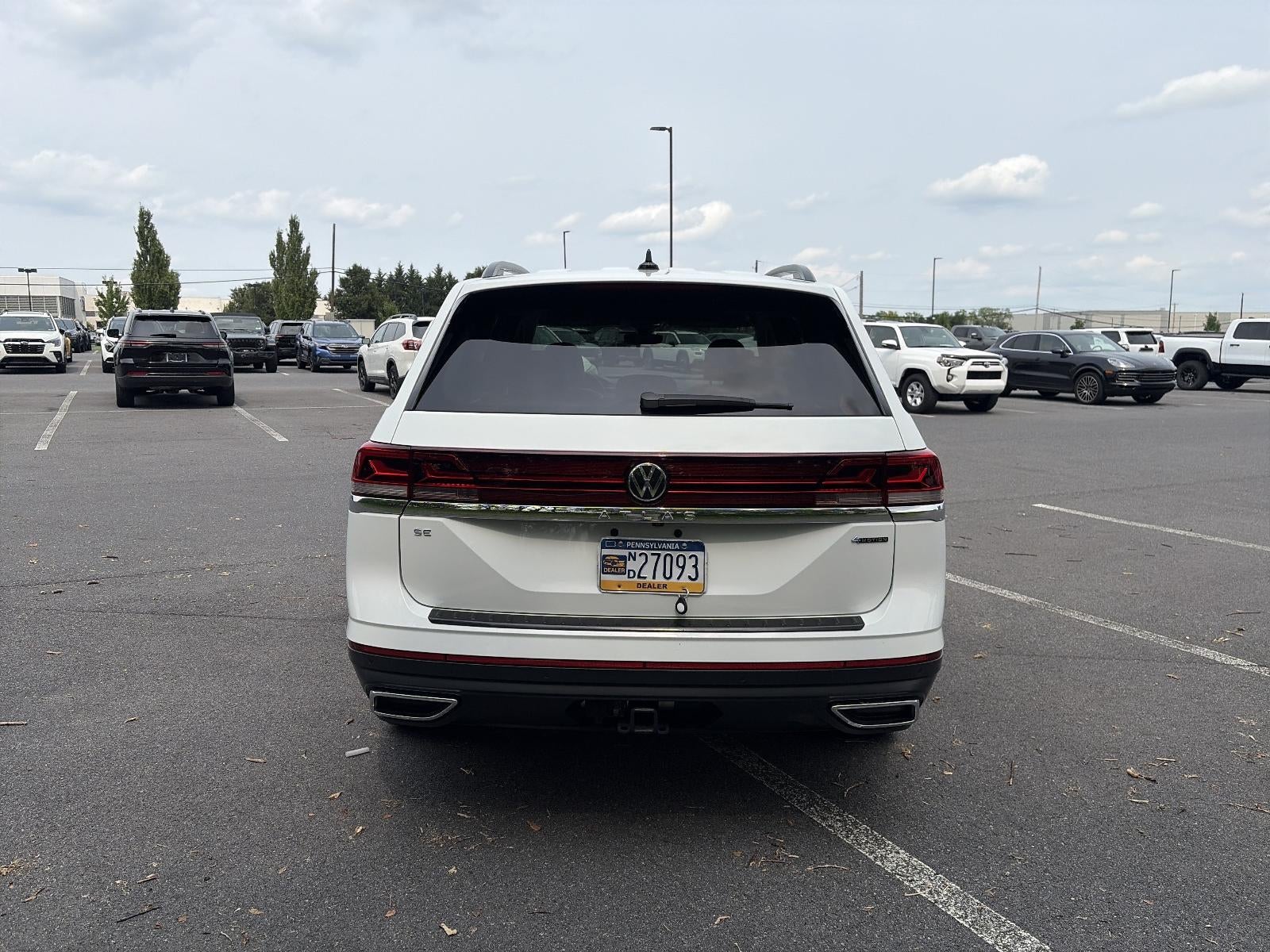 2024 Volkswagen Atlas 2.0T SE w/Technology 4MOTION
