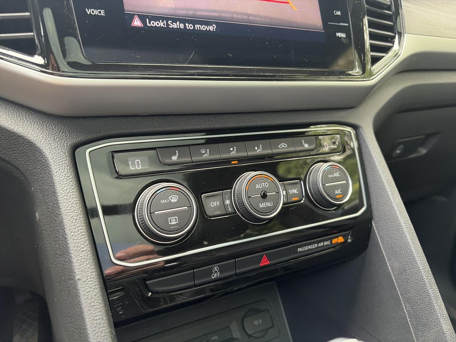 2023 Volkswagen Atlas Cross Sport 2.0T SE w/Technology 4MOTION