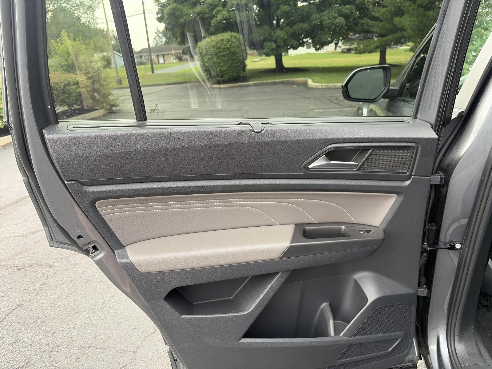 2022 Volkswagen Atlas 3.6L V6 SE w/Technology 4MOTION