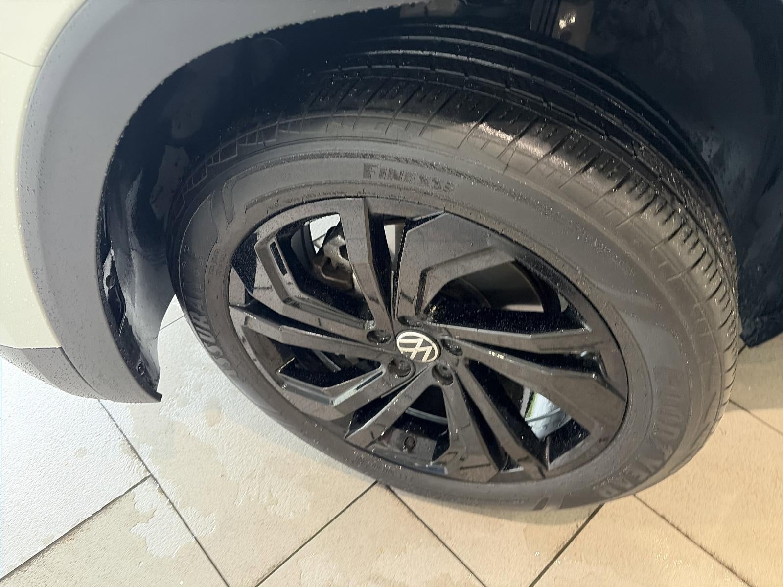 2023 Volkswagen Atlas 3.6L V6 SE w/Technology 4MOTION