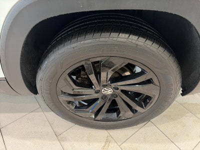 2023 Volkswagen Atlas 3.6L V6 SE w/Technology 4MOTION