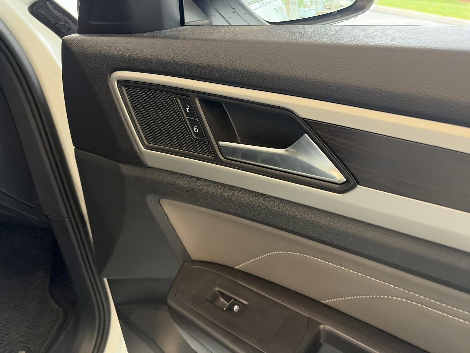 2023 Volkswagen Atlas 3.6L V6 SE w/Technology 4MOTION