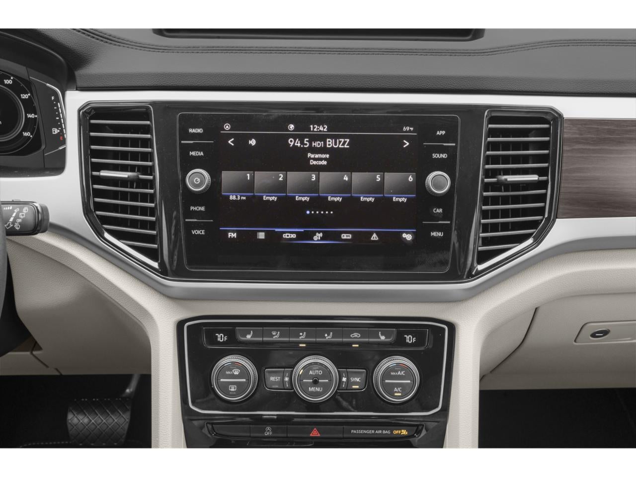 2023 Volkswagen Atlas 3.6L V6 SE w/Technology 4MOTION