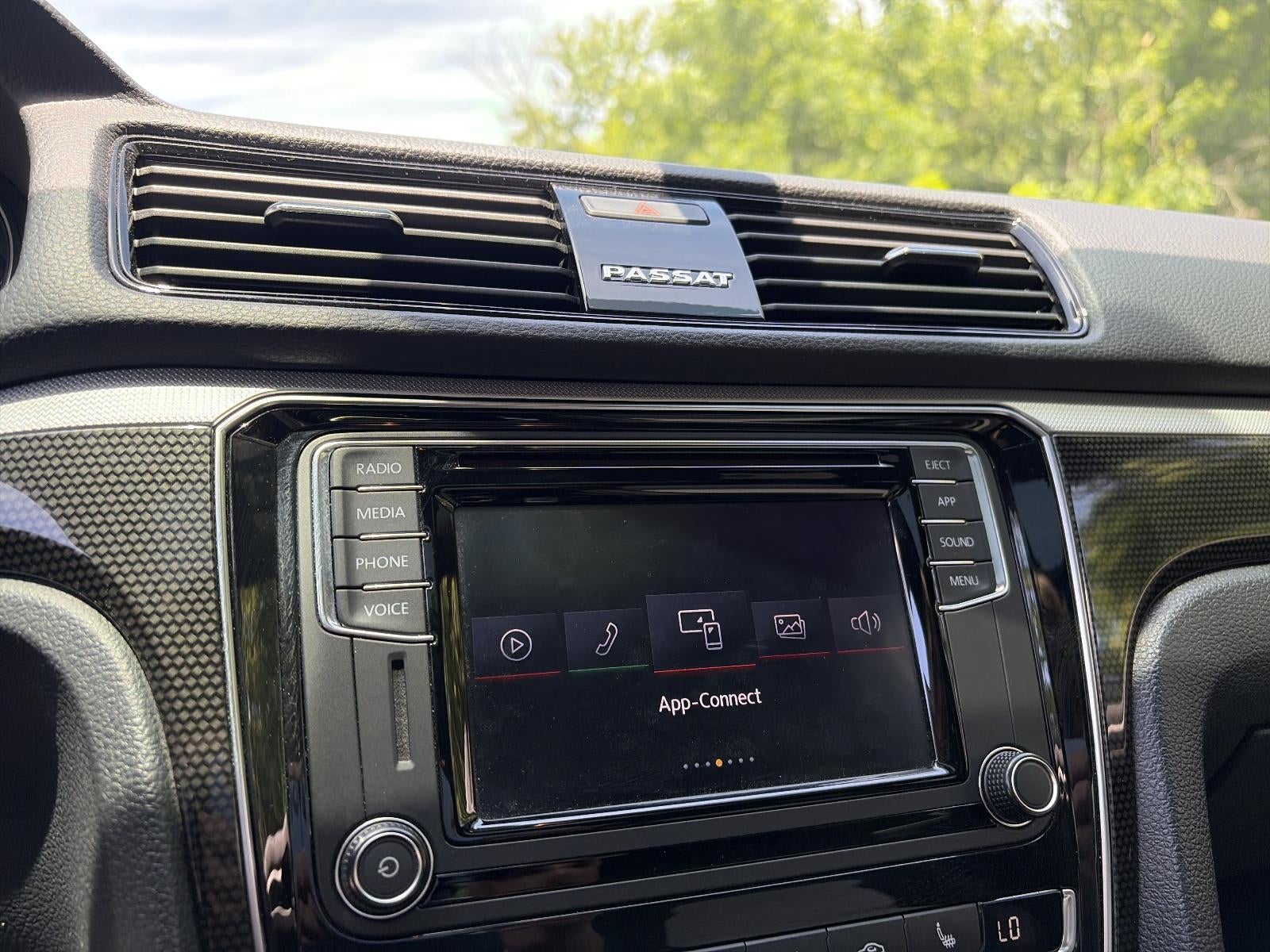 2018 Volkswagen Passat V6 GT DSG
