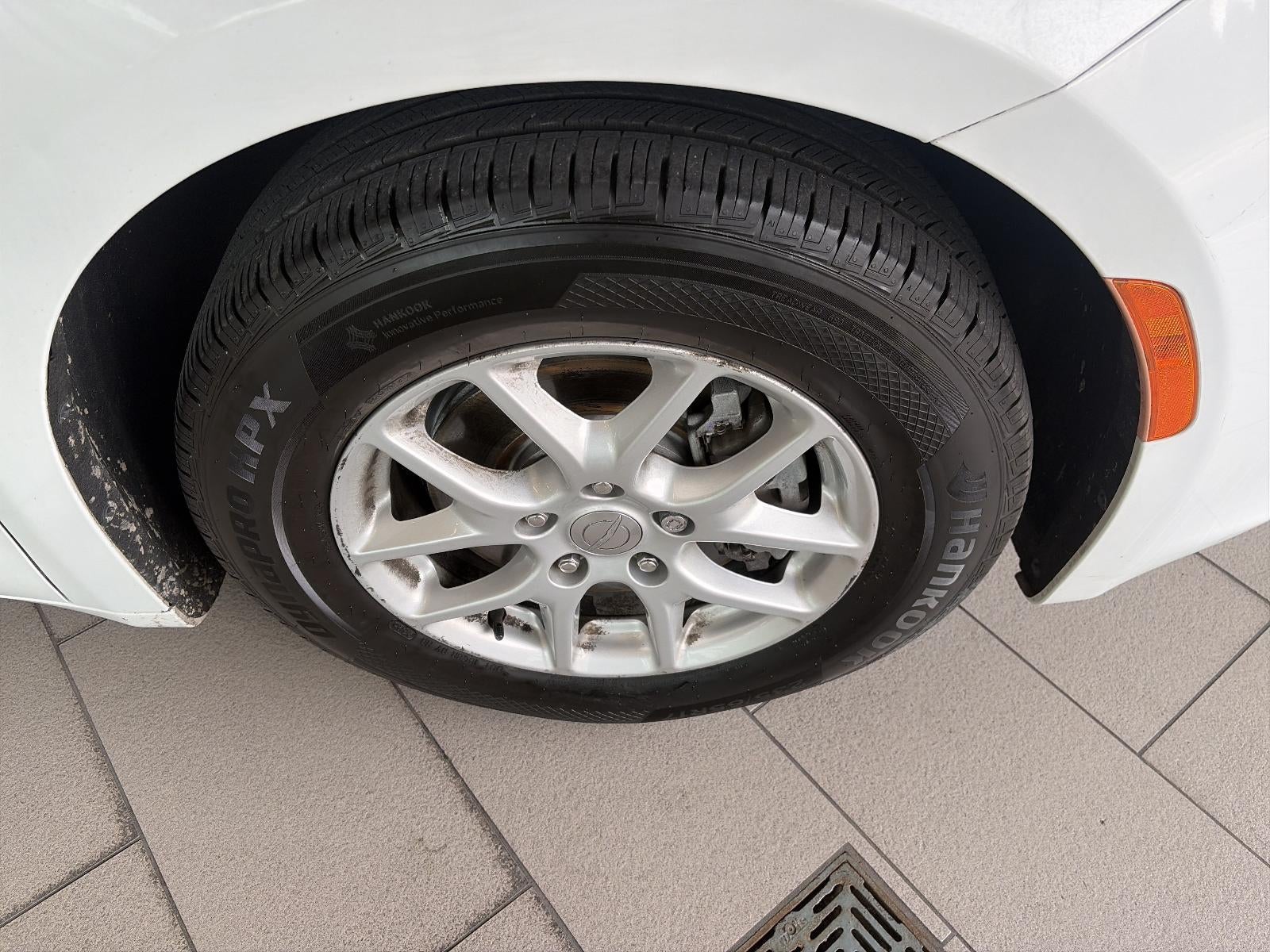 2017 Chrysler Pacifica LX FWD
