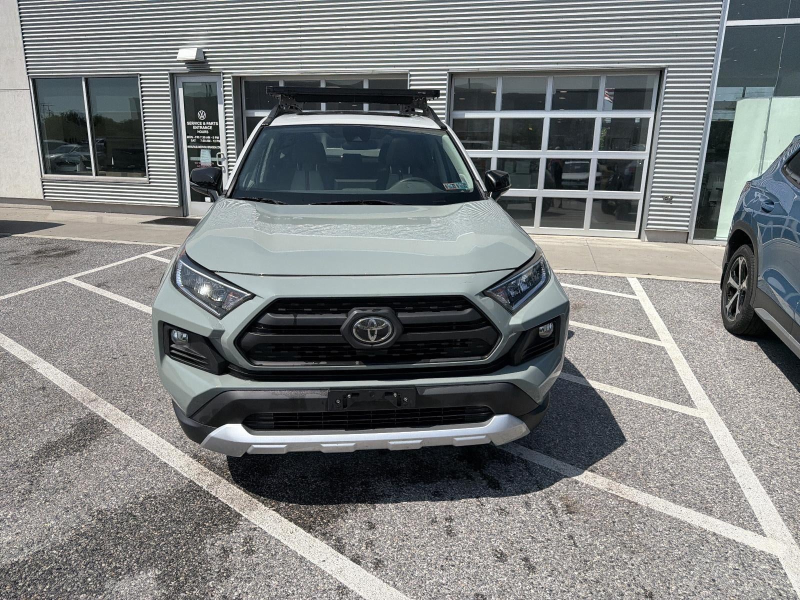 2019 Toyota RAV4 Adventure AWD (Natl)