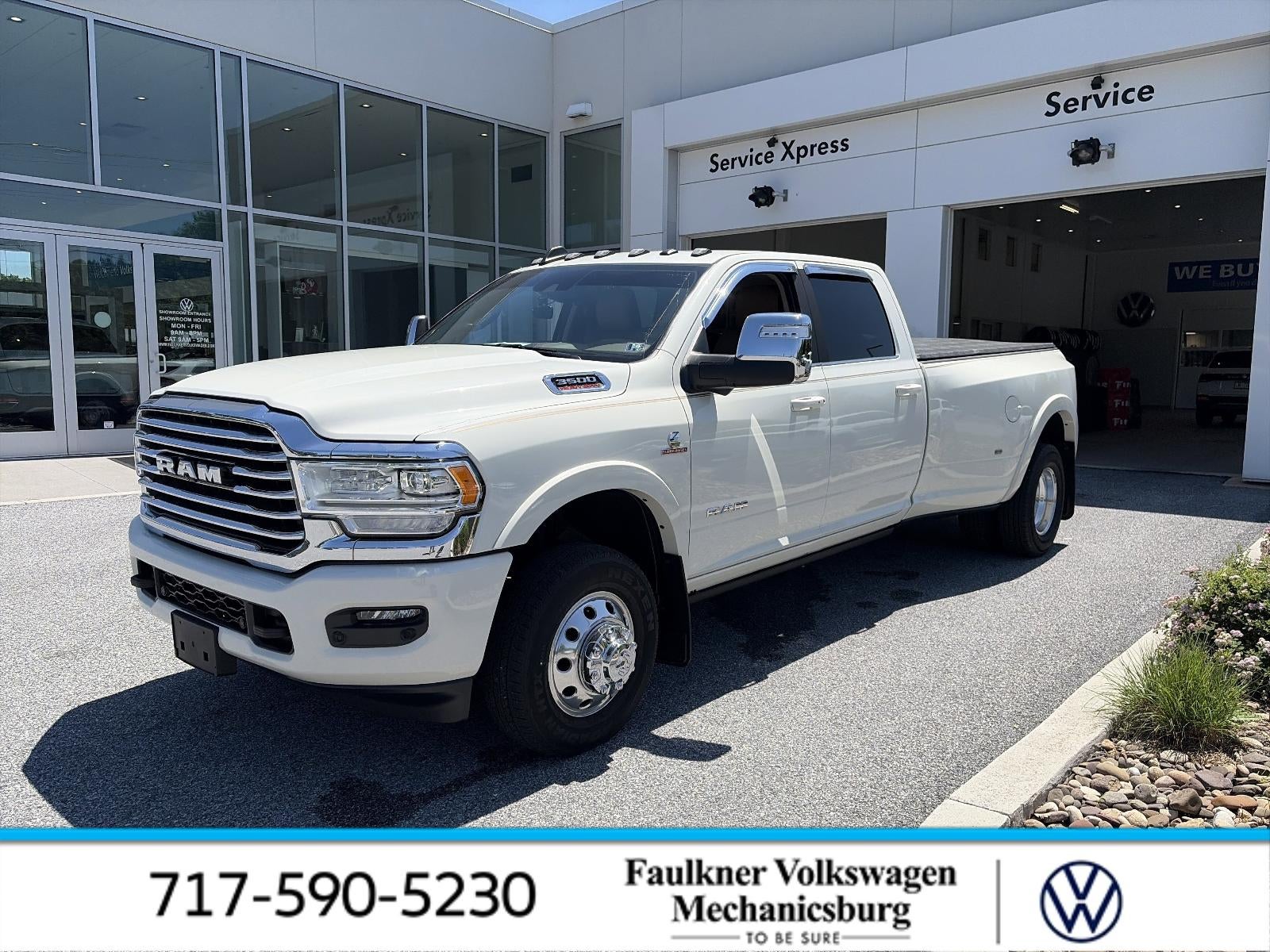2023 RAM 3500 Longhorn 4x4 Crew Cab 8' Box