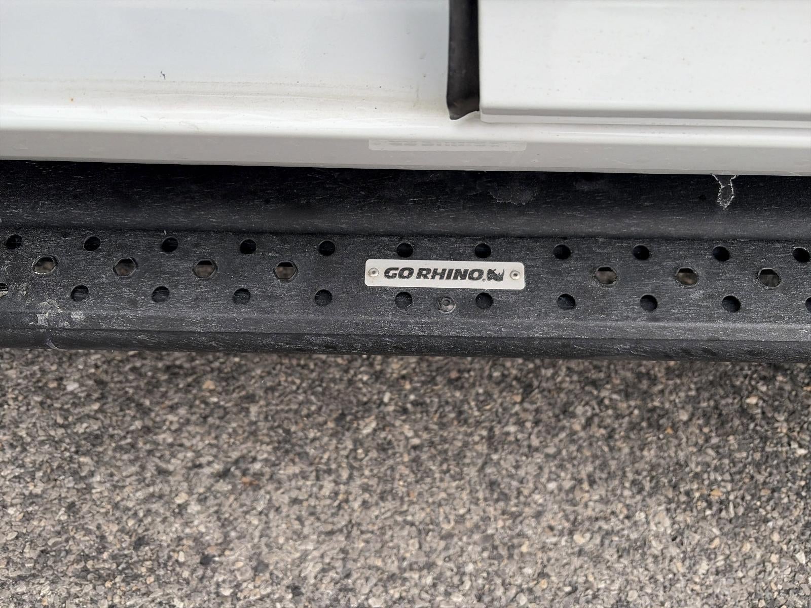 2017 RAM 1500 Express 4x4 Crew Cab 5'7" Box