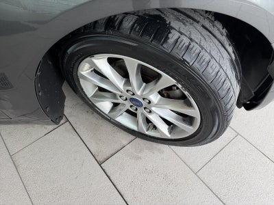 2017 Ford Fusion SE FWD