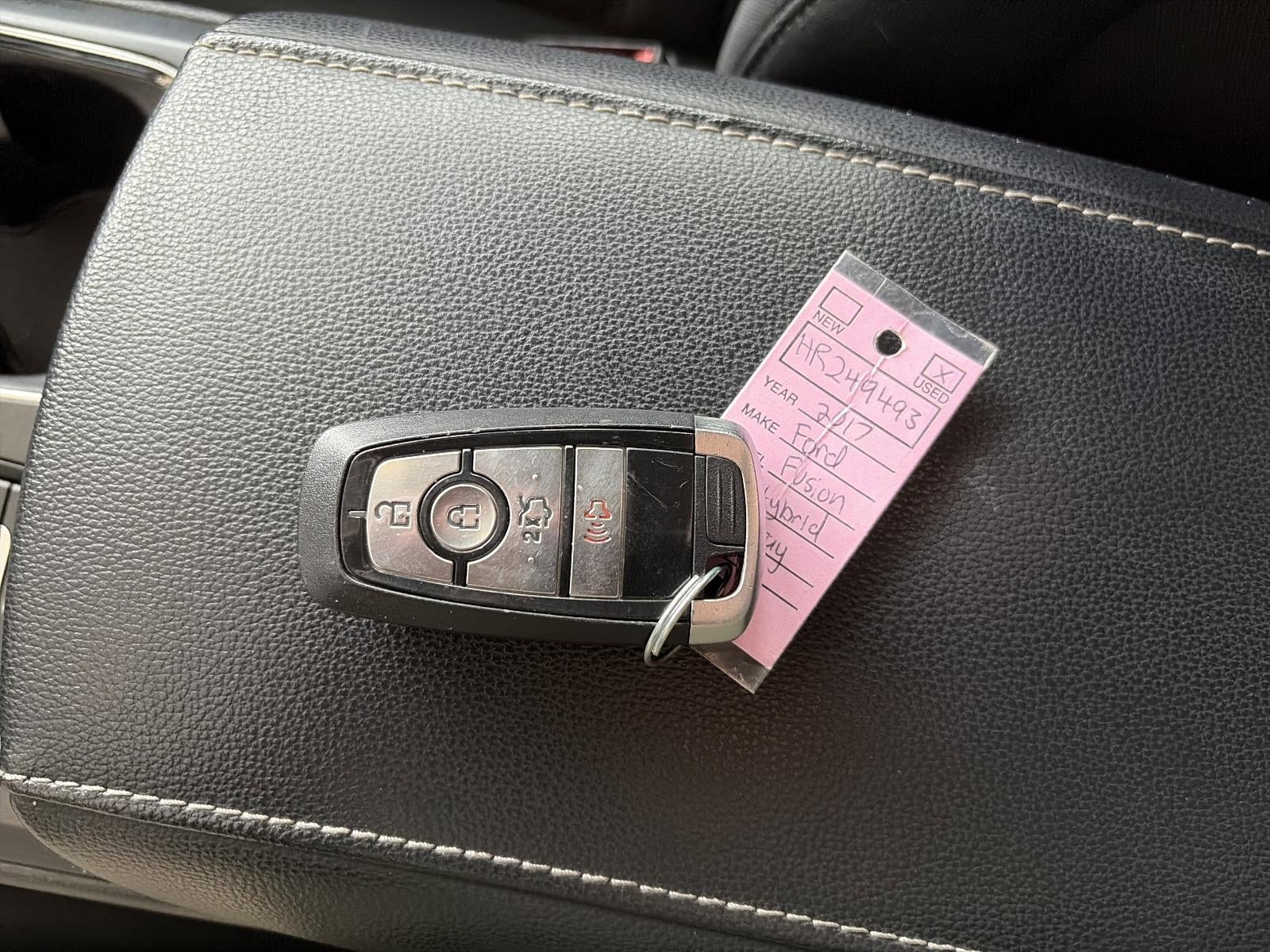 2017 Ford Fusion SE FWD