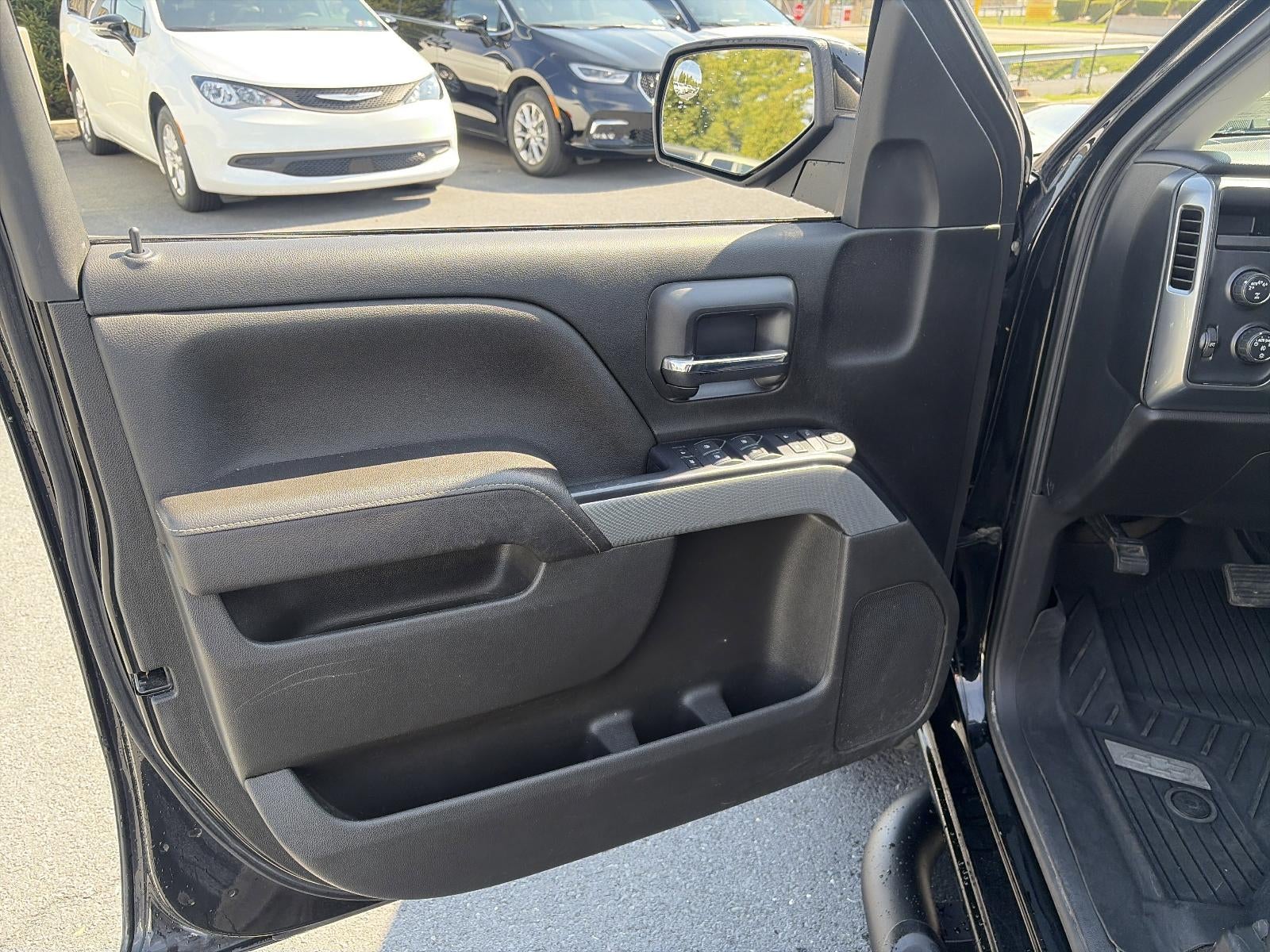 2018 Chevrolet Silverado 1500 Crew Cab Short Box 4-Wheel Drive LT Z71