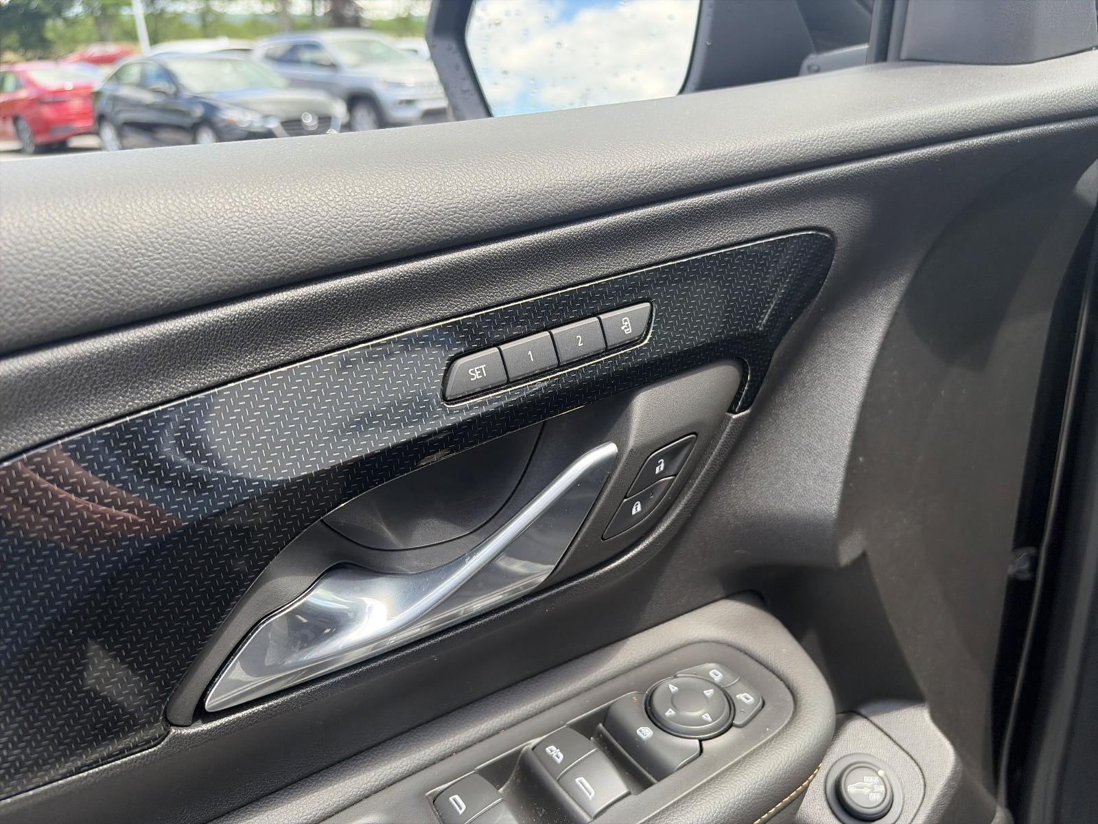 2023 GMC Terrain AWD 4dr AT4