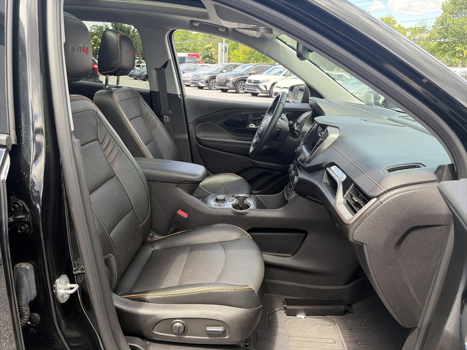 2023 GMC Terrain AWD 4dr AT4