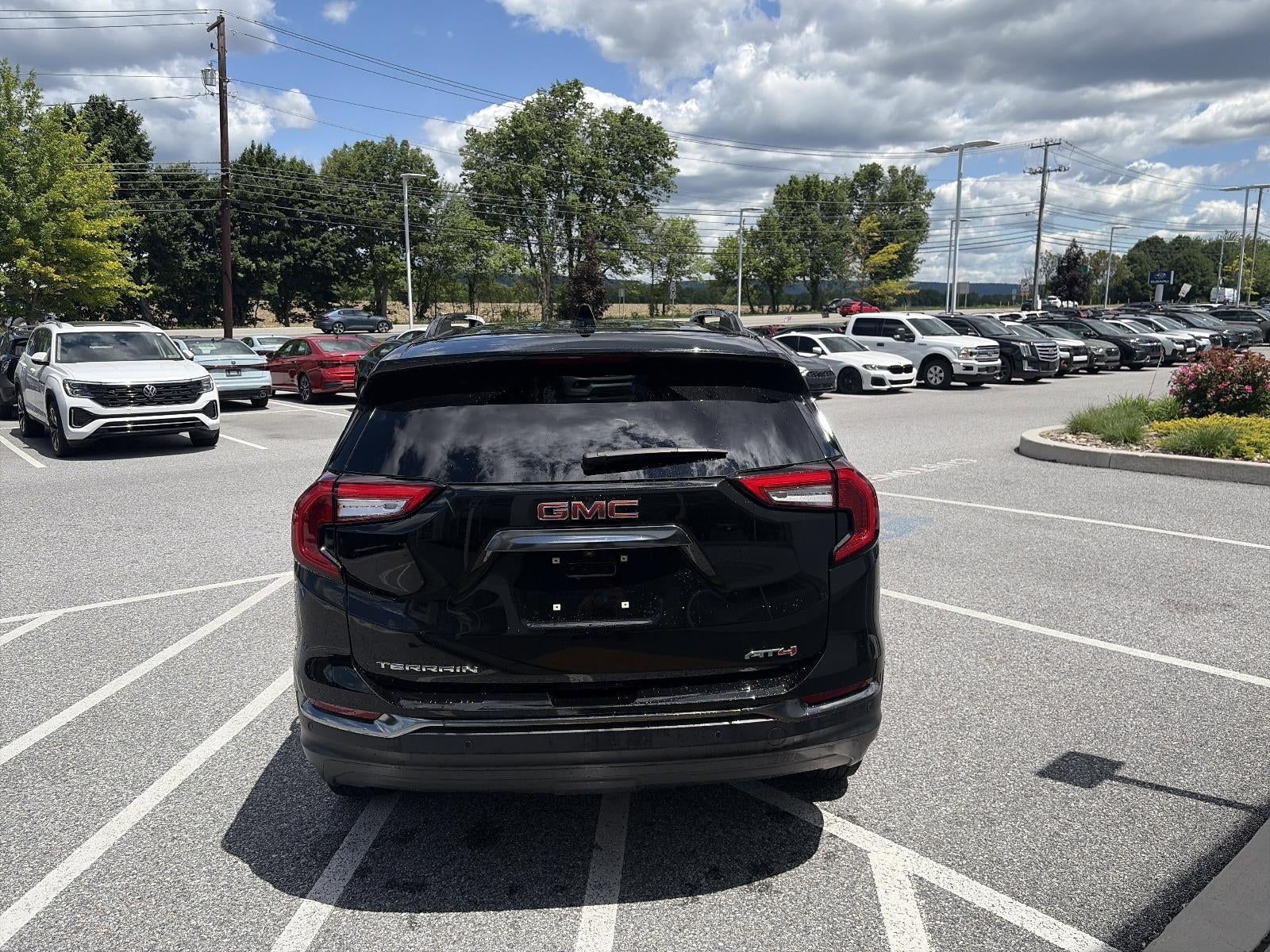 2023 GMC Terrain AWD 4dr AT4