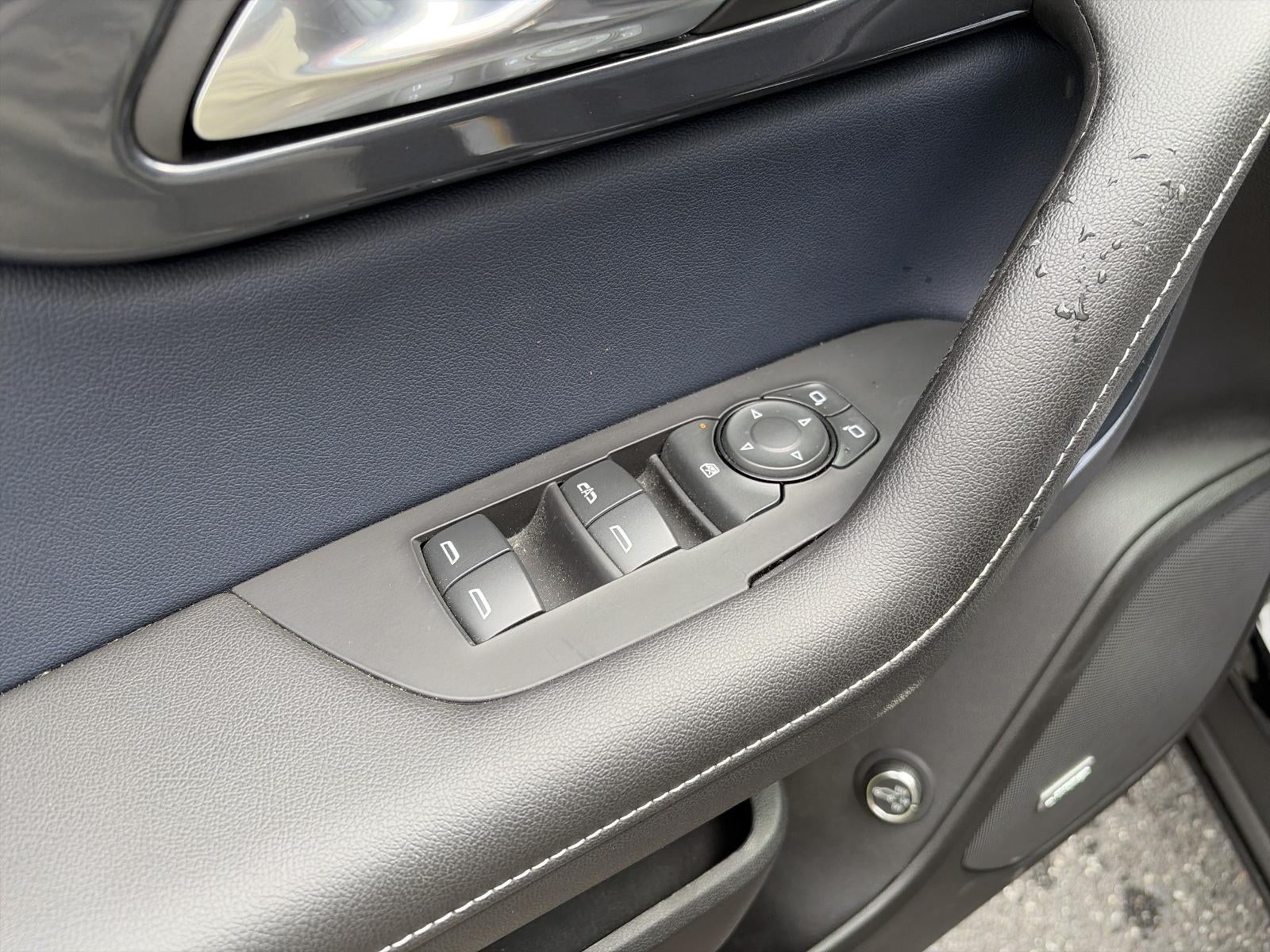 2023 Chevrolet Blazer RS AWD