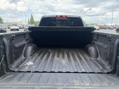 2017 GMC Sierra 1500 Crew Cab Standard Box 4-Wheel Drive SLT