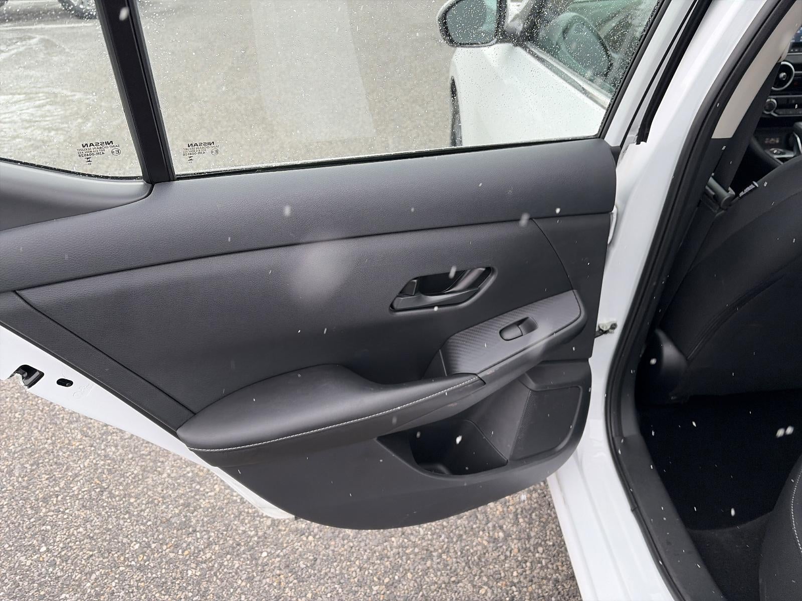 2024 Nissan Sentra SV CVT