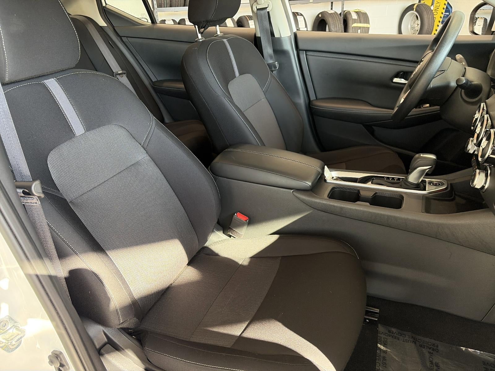 2024 Nissan Sentra SV CVT