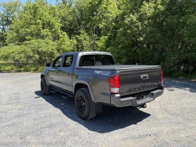 2017 Toyota Tacoma TRD Sport Double Cab 5' Bed V6 4x4 AT (Natl)