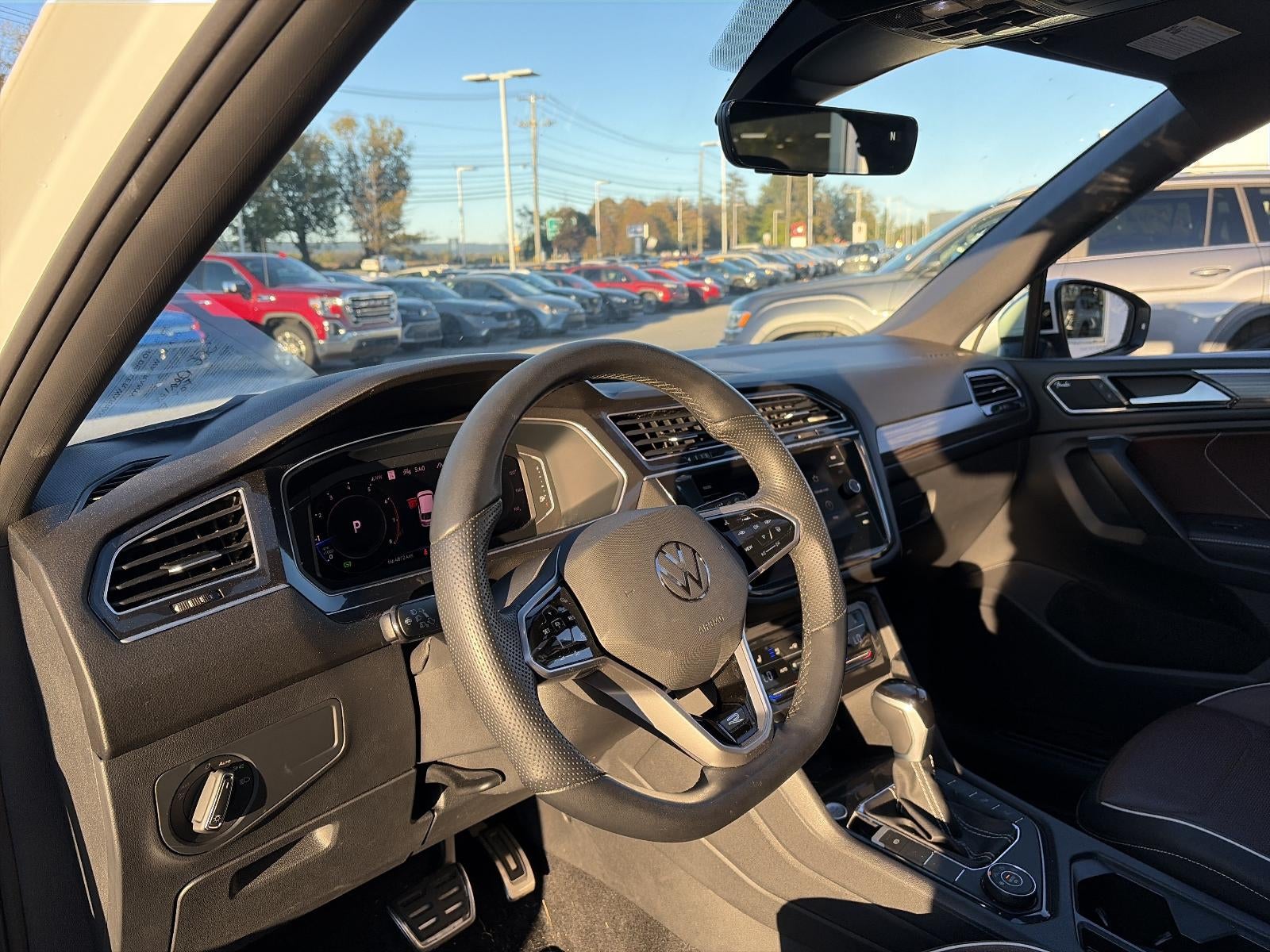 2024 Volkswagen Tiguan 2.0T SEL R-Line 4MOTION