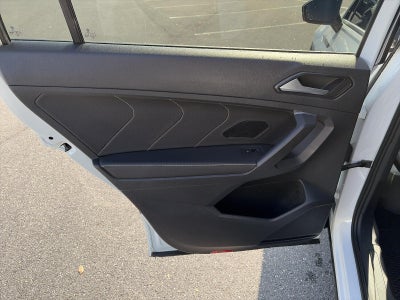2022 Volkswagen Tiguan 2.0T SE R-Line Black 4MOTION