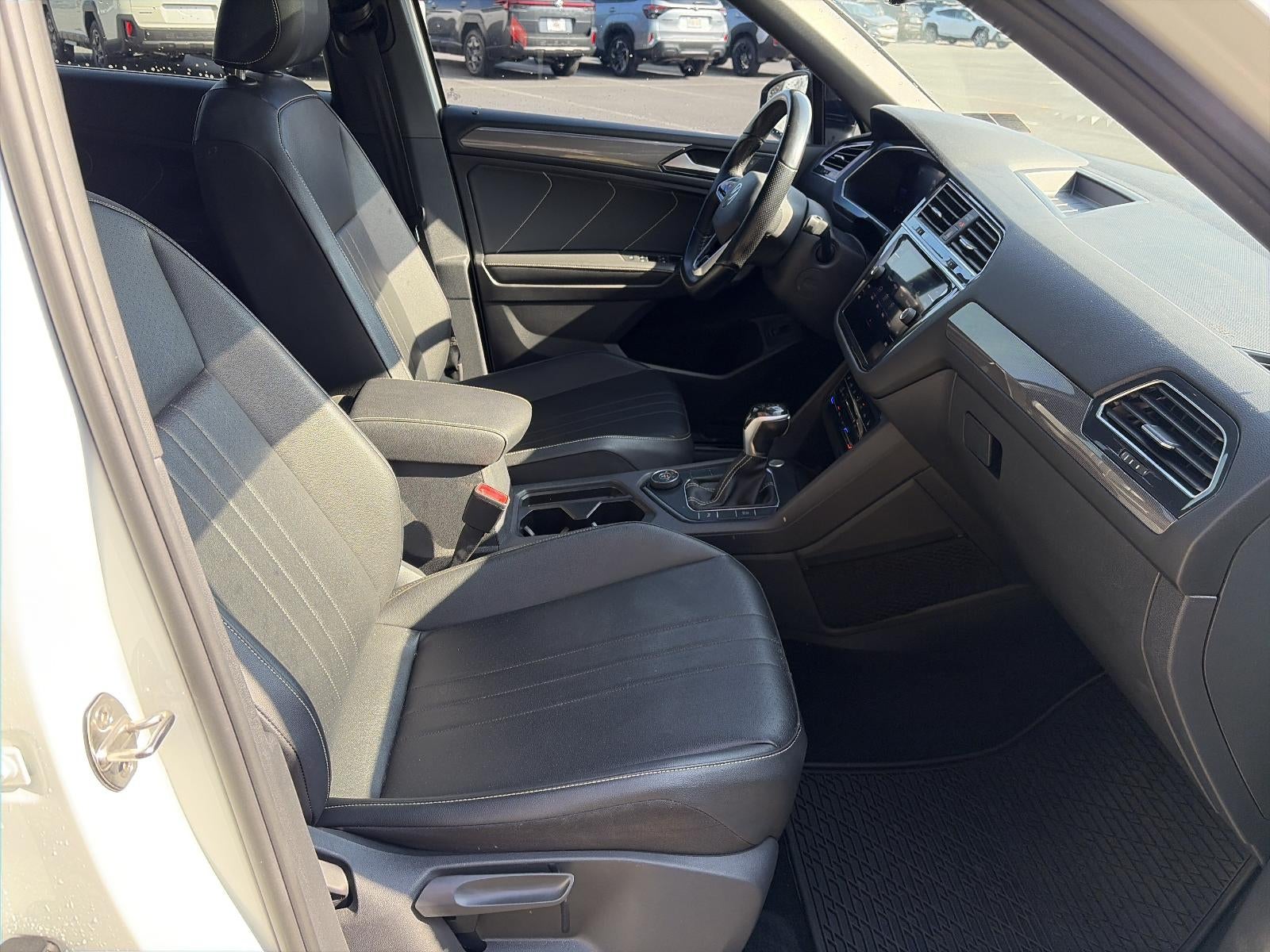 2022 Volkswagen Tiguan 2.0T SE R-Line Black 4MOTION