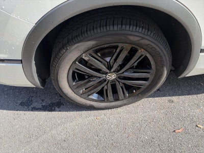 2022 Volkswagen Tiguan 2.0T SE R-Line Black 4MOTION