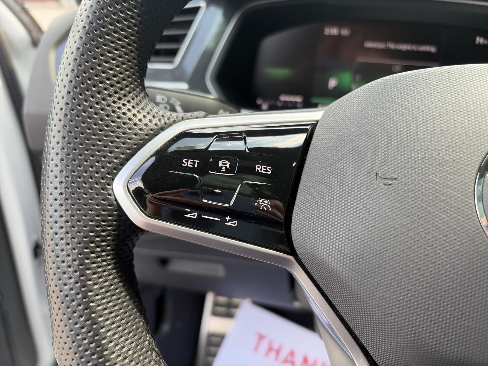 2024 Volkswagen Tiguan 2.0T SE R-Line Black 4MOTION