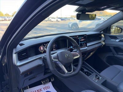 2025 Volkswagen Tiguan 2.0T SE R-Line Black 4MOTION