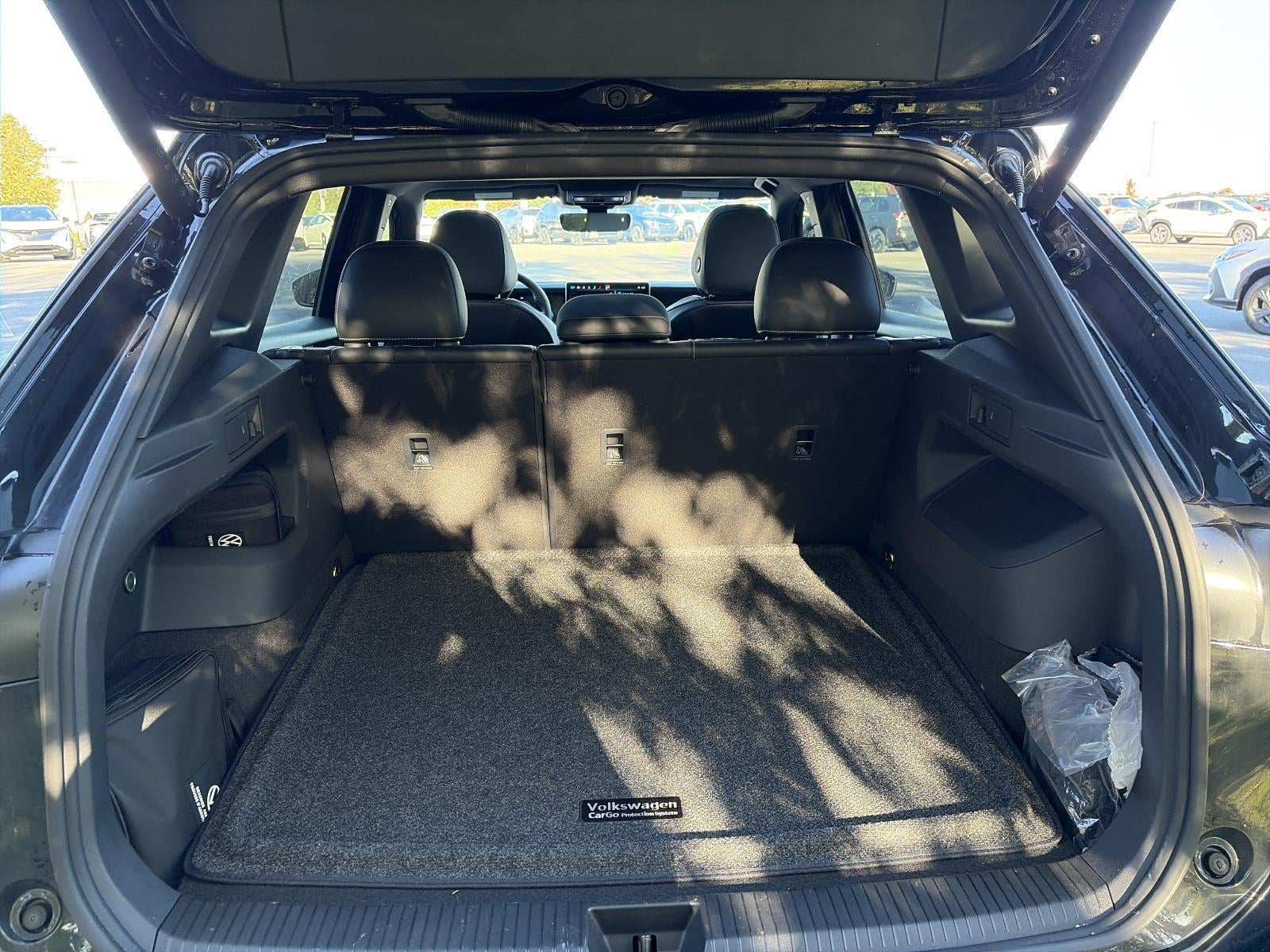 2025 Volkswagen Tiguan 2.0T SE R-Line Black 4MOTION