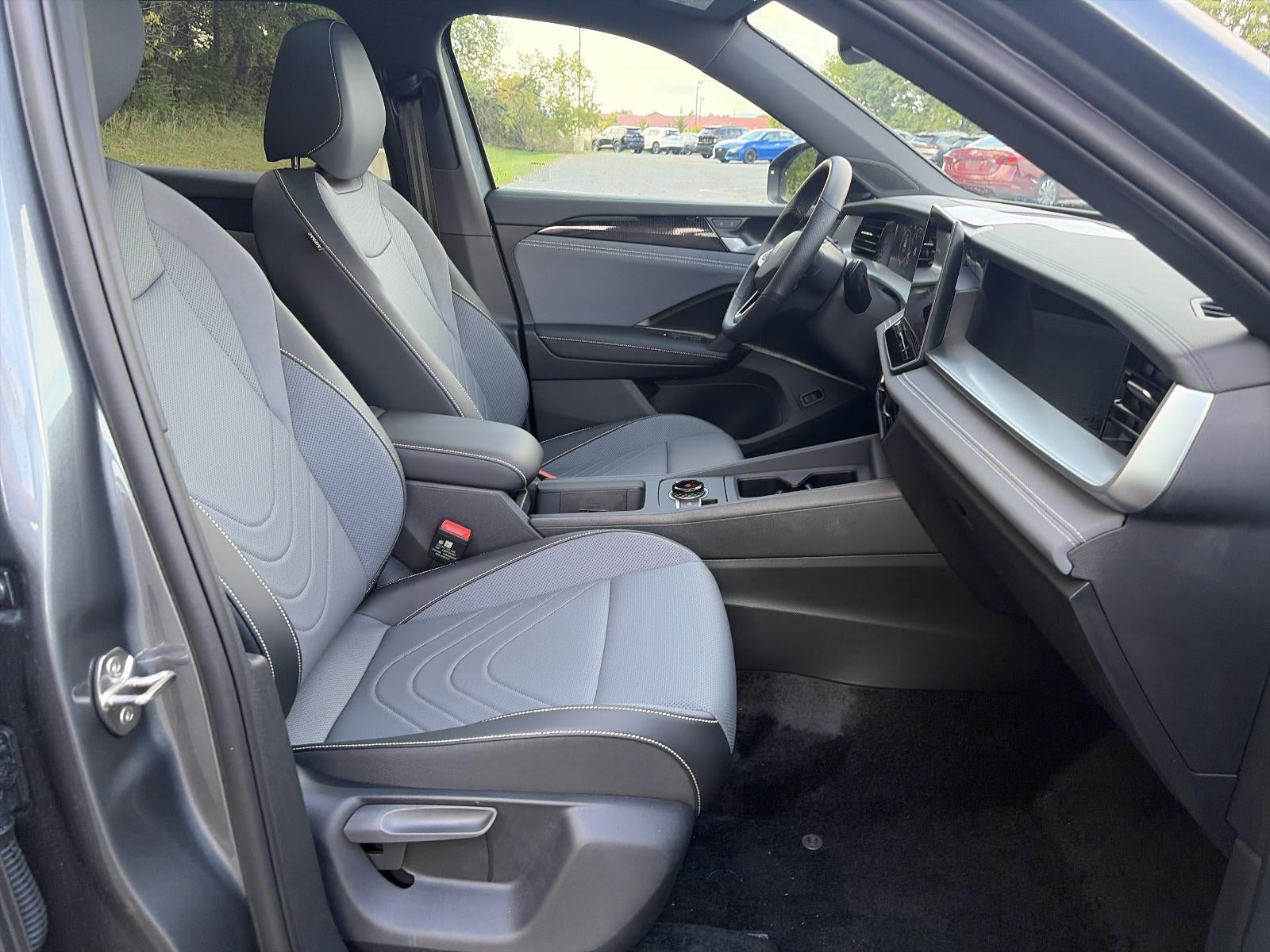 2026 Volkswagen Tiguan SE R-Line Black 4MOTION