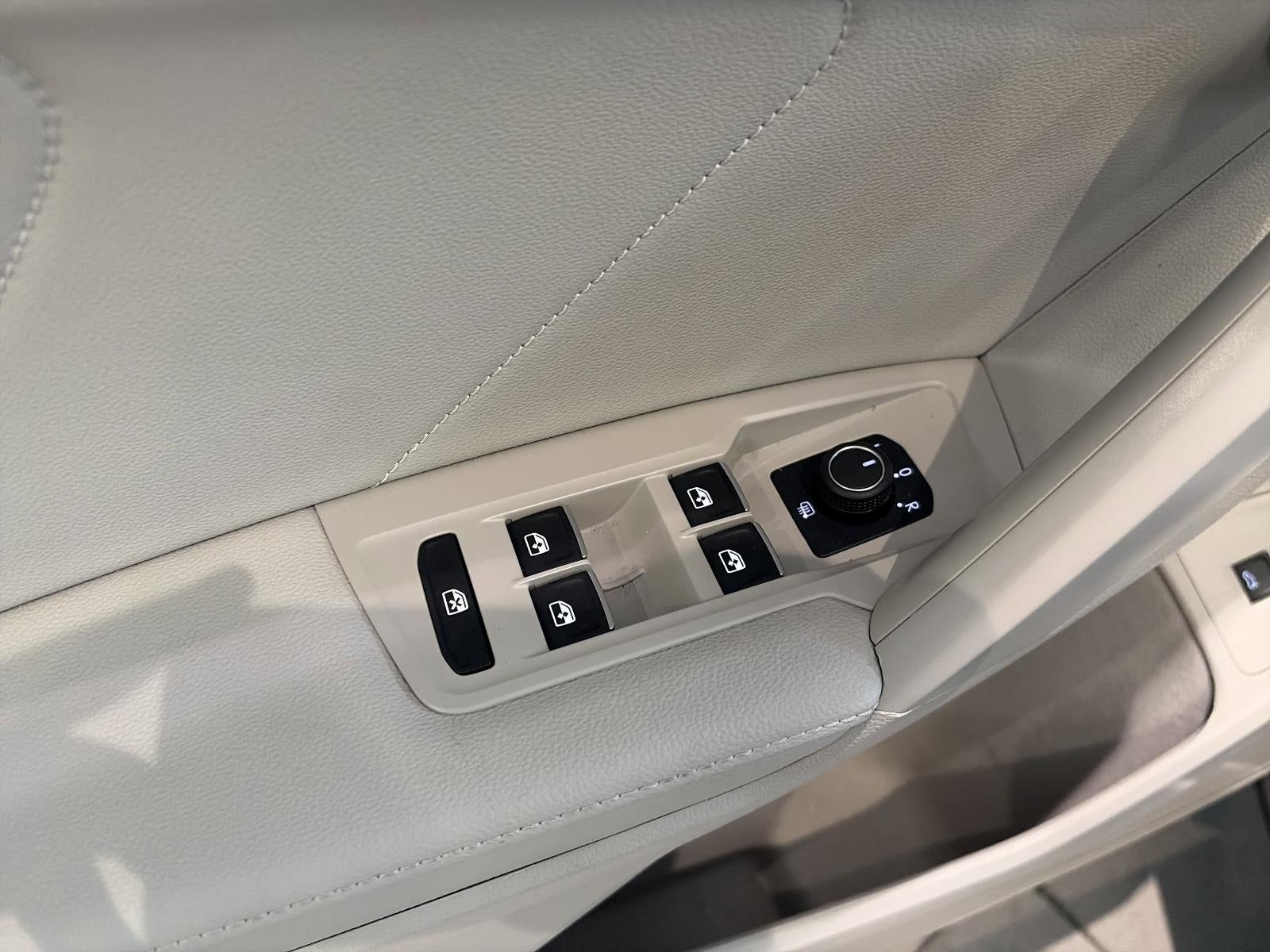 2024 Volkswagen Tiguan 2.0T SE 4MOTION