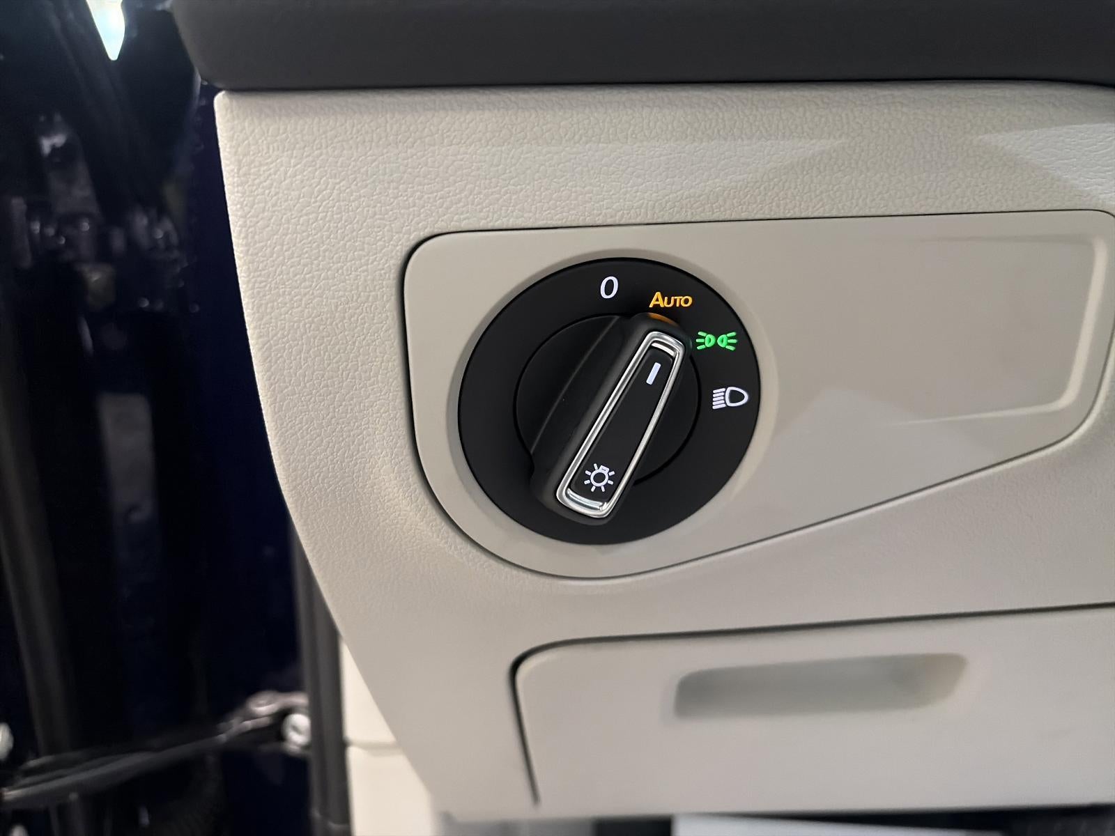 2024 Volkswagen Tiguan 2.0T SE 4MOTION