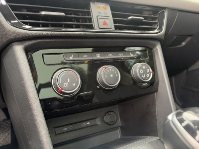2023 Volkswagen Taos SE 4MOTION *Ltd Avail*