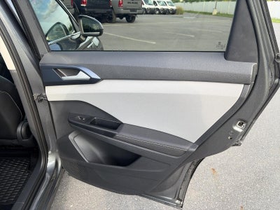 2024 Volkswagen Taos SE 4MOTION
