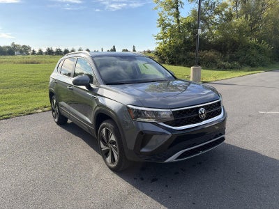 2024 Volkswagen Taos SE 4MOTION
