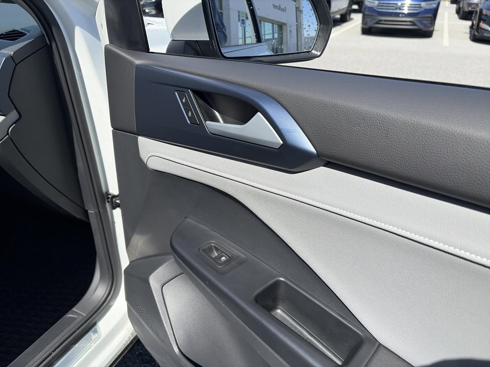 2024 Volkswagen Taos SE 4MOTION