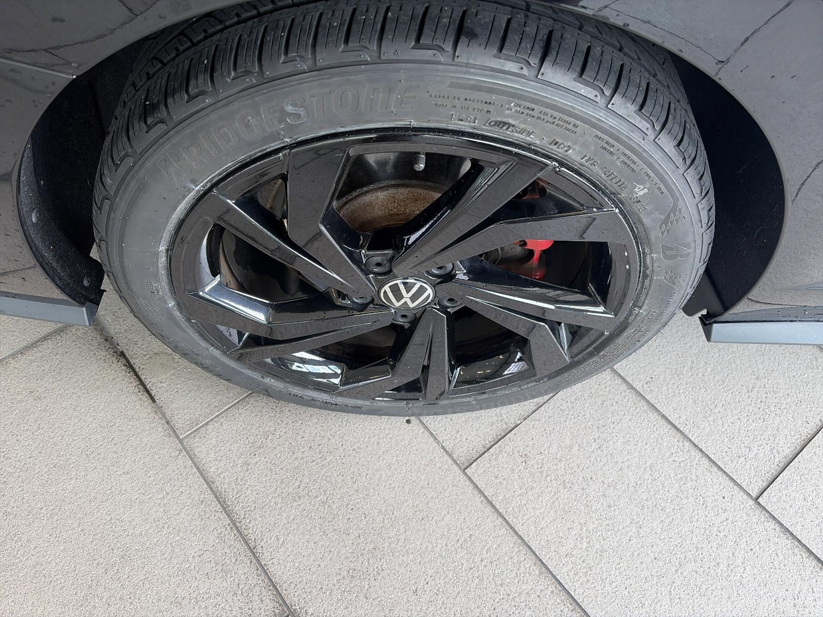 2023 Volkswagen Jetta GLI Autobahn DSG