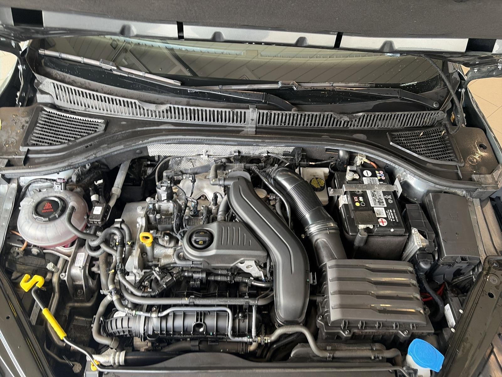 2023 Volkswagen Jetta S Manual