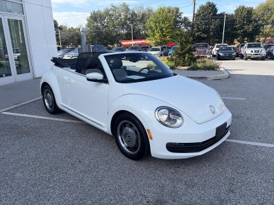 2016 Volkswagen Beetle Convertible 2dr Auto 1.8T Denim PZEV