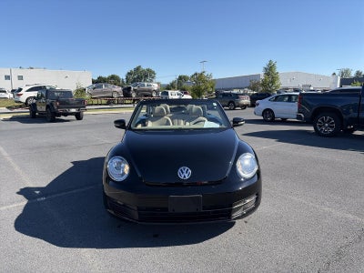 2013 Volkswagen Beetle Convertible 2dr Auto 2.5L PZEV
