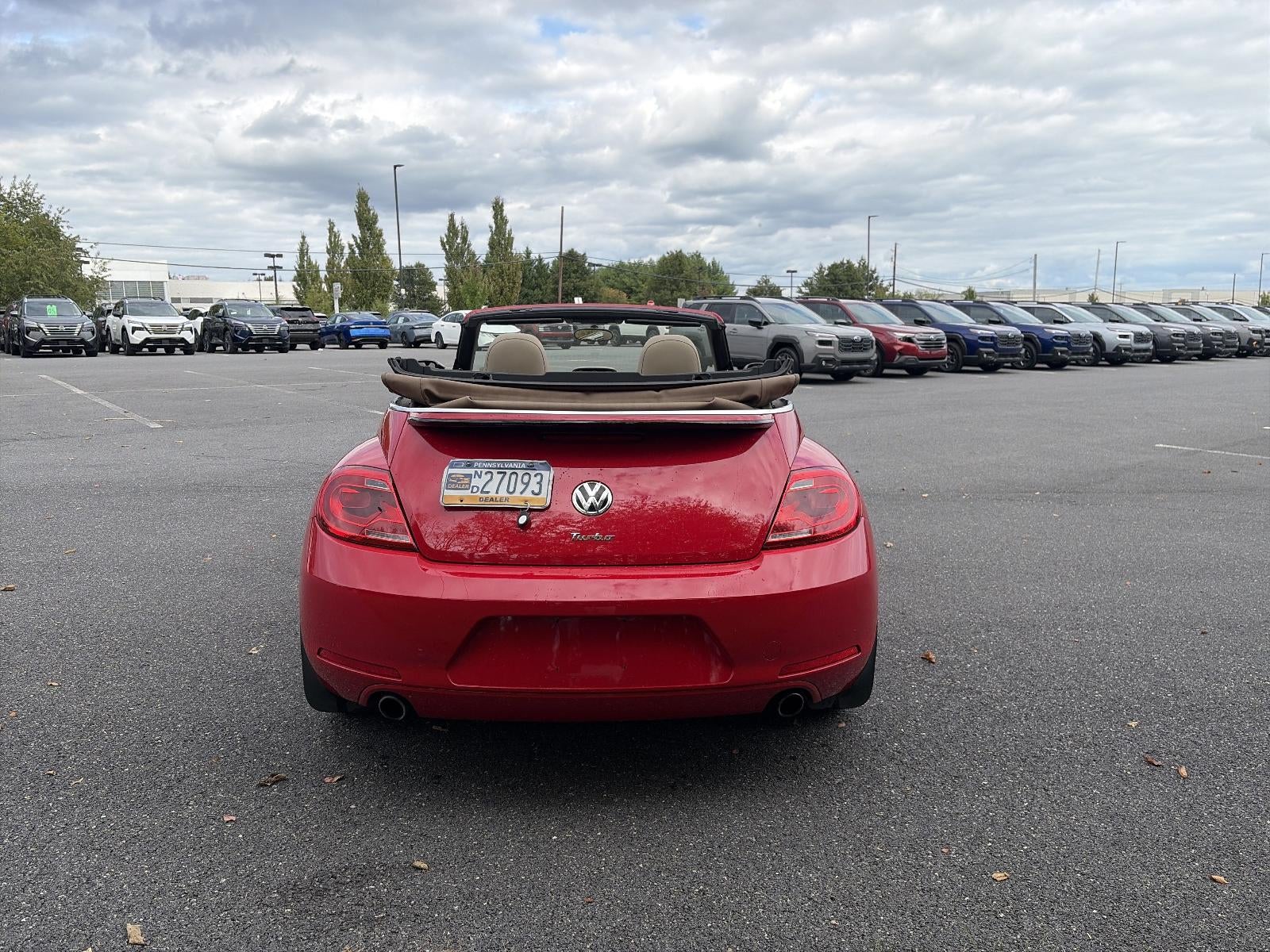 2013 Volkswagen Beetle Convertible 2dr DSG 2.0T PZEV *Ltd Avail*