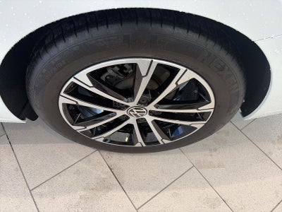 2024 Volkswagen Jetta Sport Auto