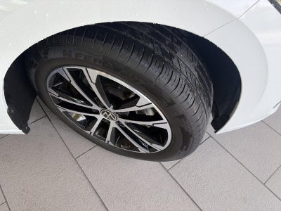 2024 Volkswagen Jetta Sport Auto