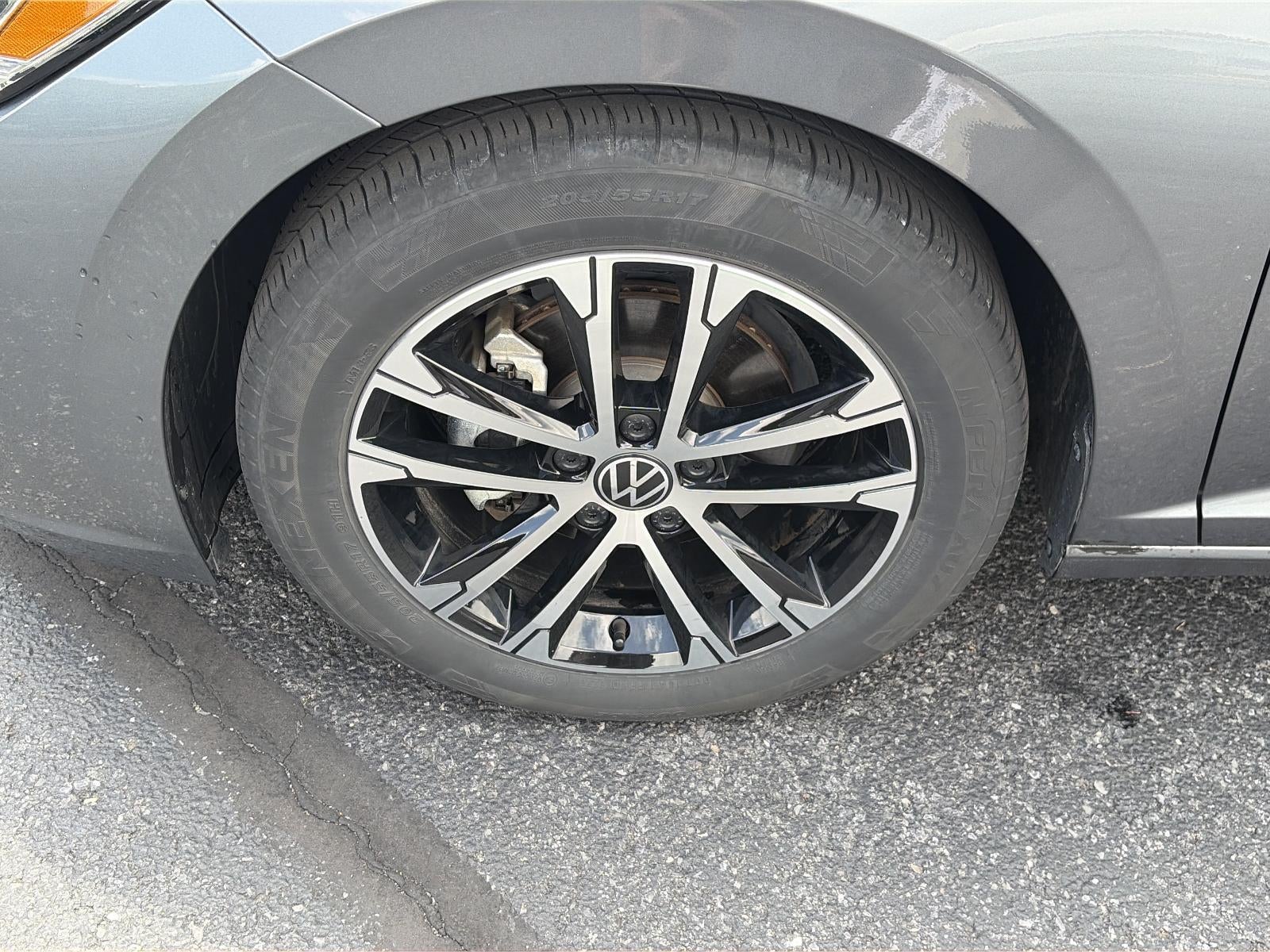 2024 Volkswagen Jetta Sport Auto