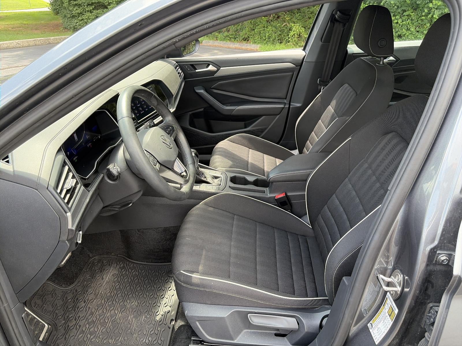 2024 Volkswagen Jetta Sport Auto