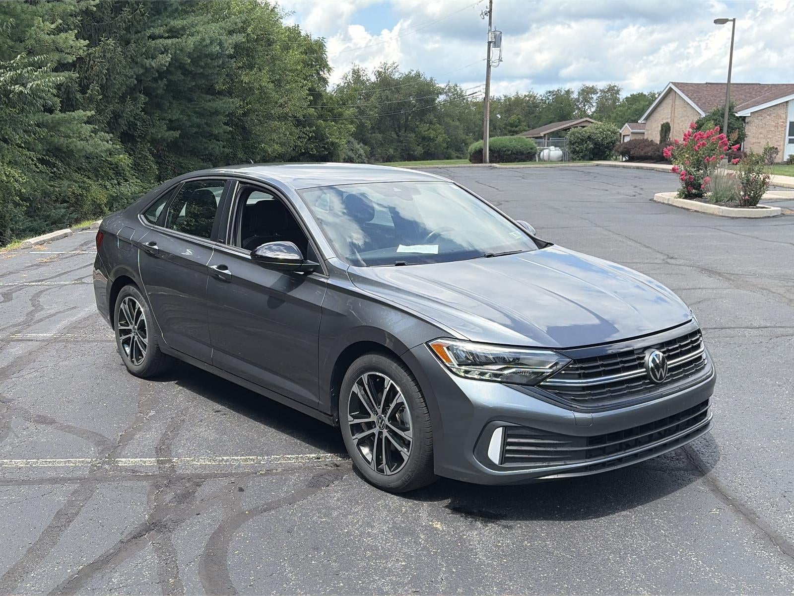 2024 Volkswagen Jetta Sport Auto