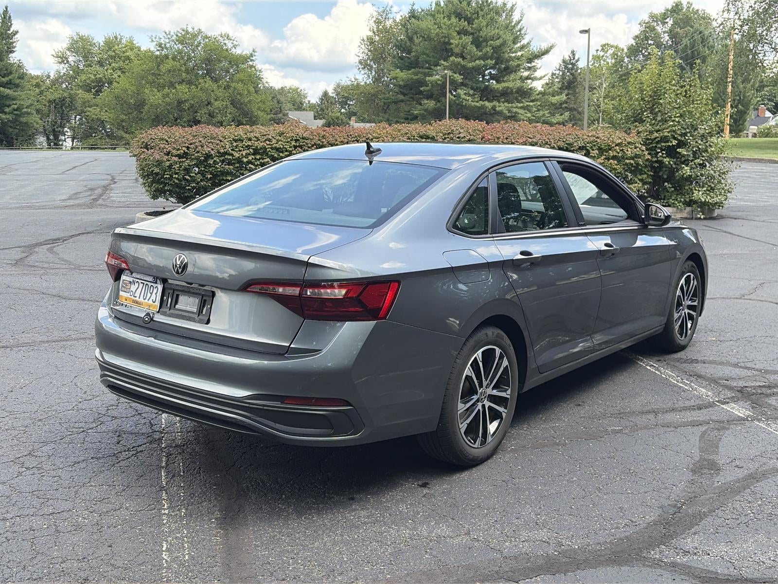 2024 Volkswagen Jetta Sport Auto