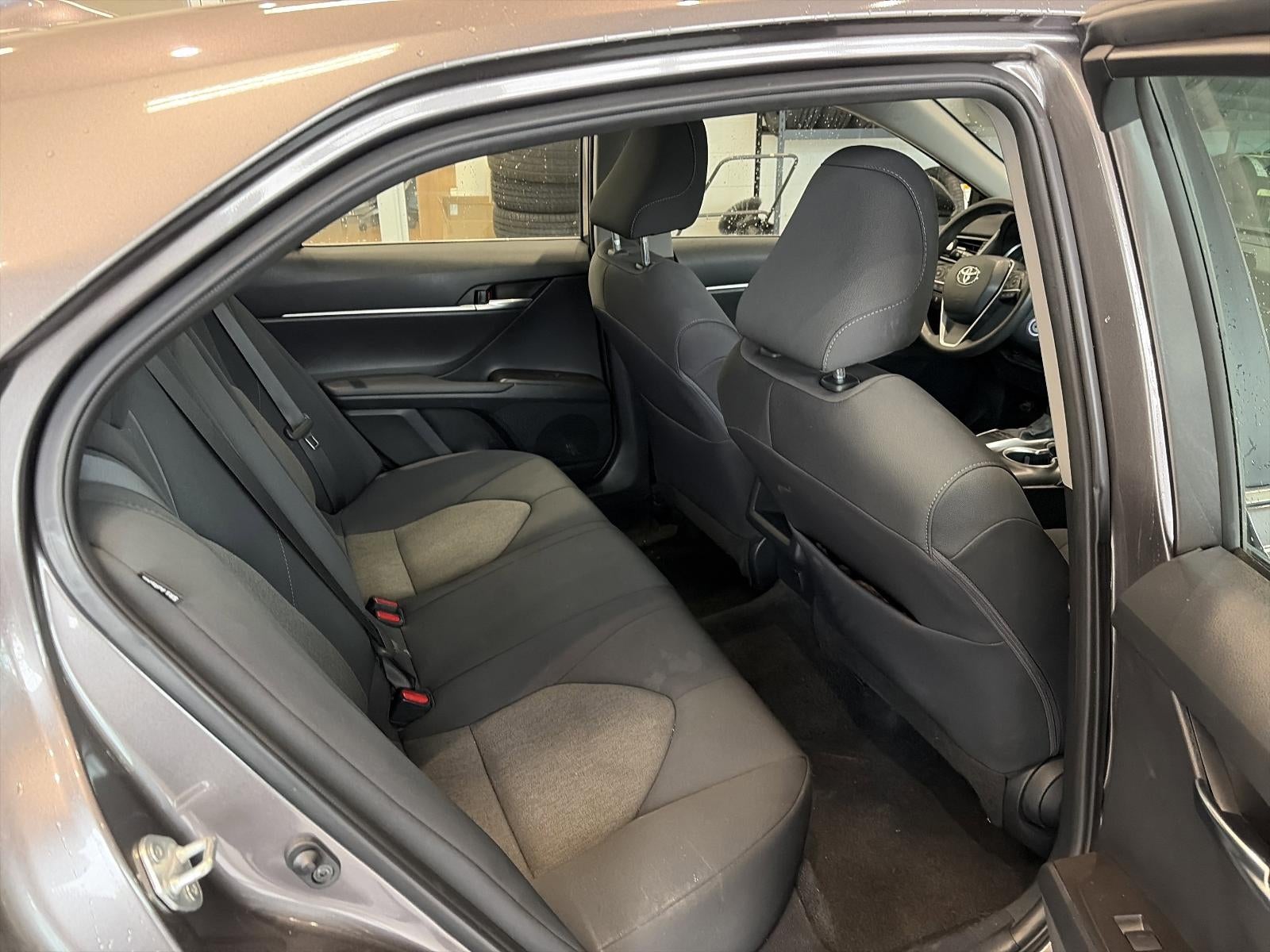 2023 Toyota Camry LE Auto (SE)